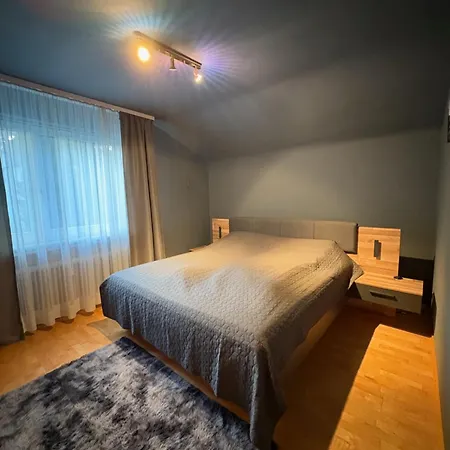 Fremersberg For 4 Apartament